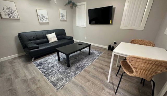Private Los Feliz Bungalow