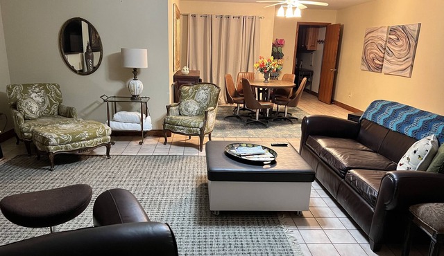 Private lower level -country living within minutes of town