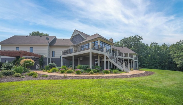 Private Lower Level Rental on Bear Trap Lake 4 Beds 2 Baths on 6 Acres