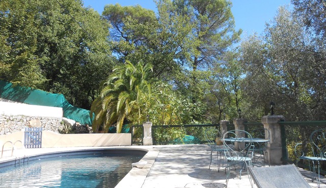Private Luxury Villa With Large Pool