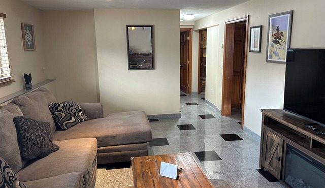 Private Luxury 2 Bedroom Suite