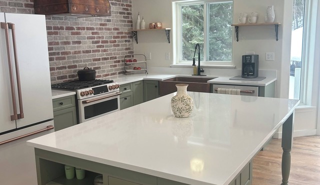 Private, luxury, 4-bedroom home minutes from downtown Bigfork