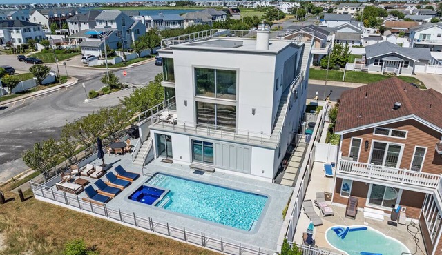 Private Luxury Beach Home in Brigantine with Pool, Spa & Rooftop Deck