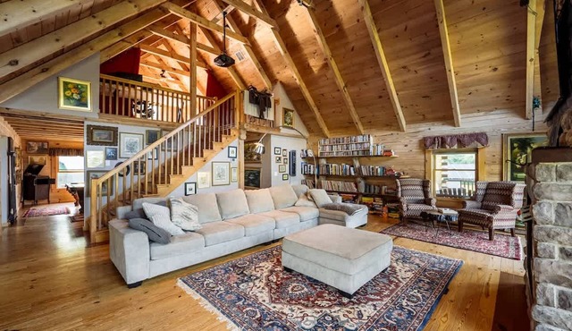 Private Luxury Log Cabin