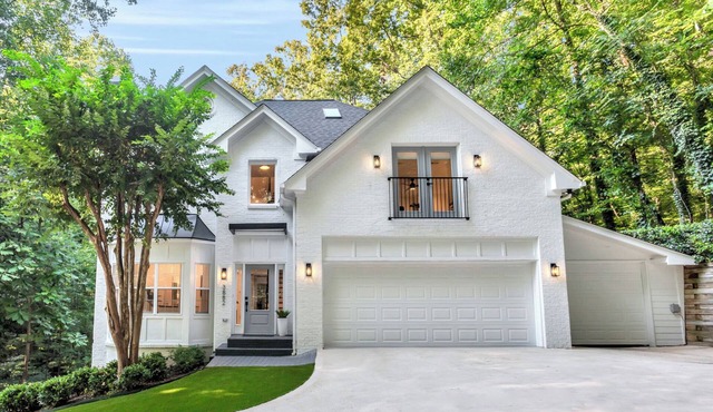 Private Luxury Spacious Atlanta Home