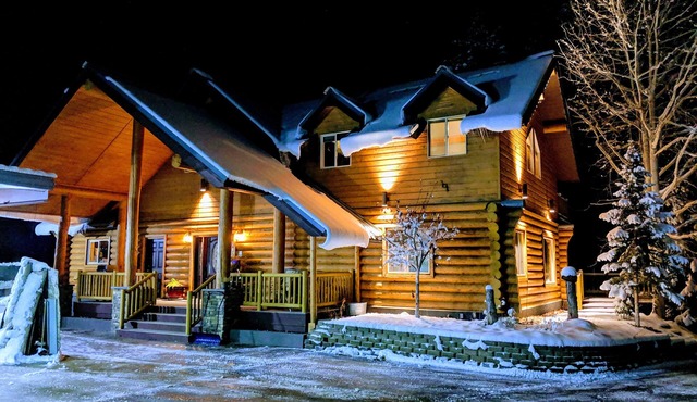 Private Majestic Log Cabin