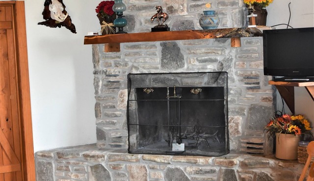 Private Maner Hacienda w/ views, 1 of Highest elevation pts, 20min to FBG