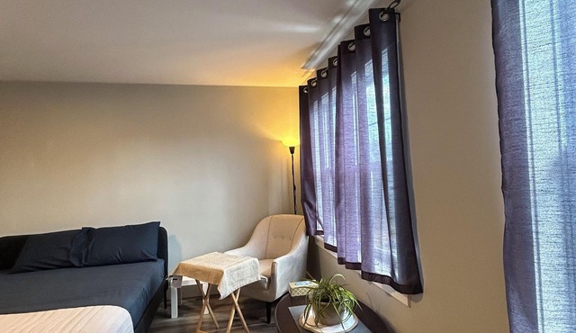 Private Master Bedroom w/Bath