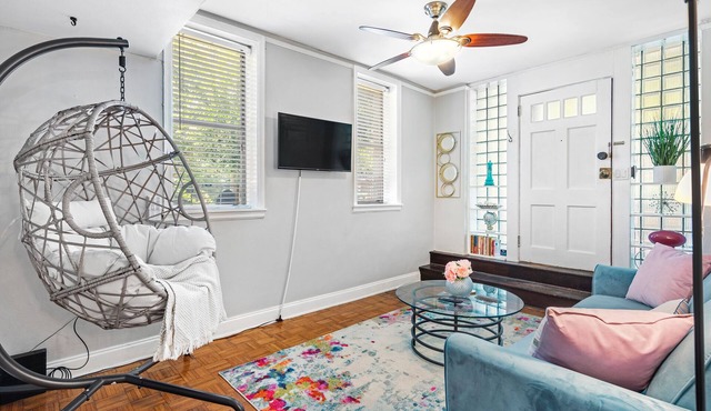 Private Midtown Hidden Gem- Steps from Piedmont Park + Free Parking