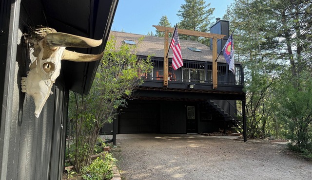 Private Mountain Escape 15min to Red Rocks + Denver