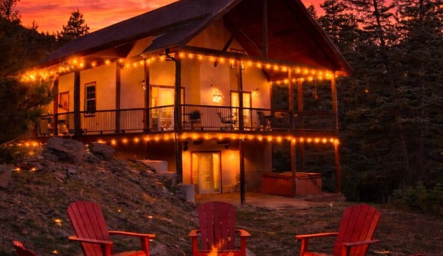Private Mountain Lodge Hot Tub Fire Pit Near Angel Fire-Spectacular Views
