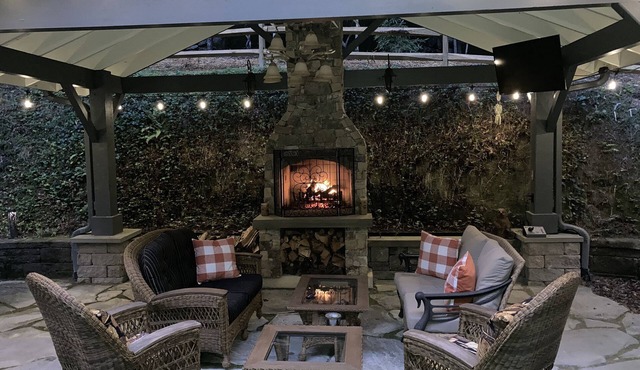 Private Mountain Retreat- Hiking, Fishing, Golf, Sapphire, Cashiers, Highlands
