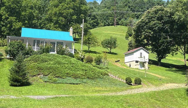 Private mountain cottage on 50 pristine acres in the Blue Ridge Mountains