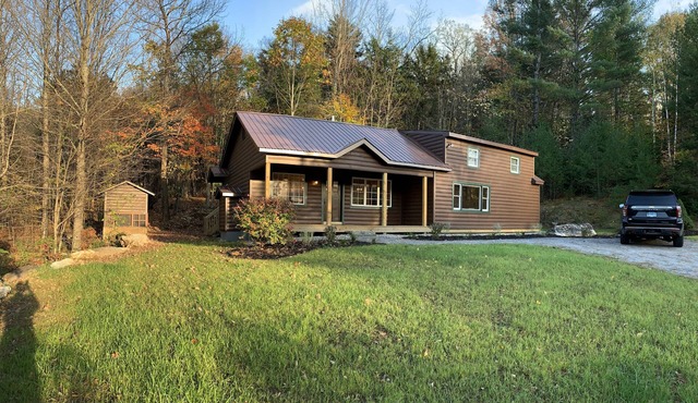 Private mountainside retreat, perfect home-base for rafting and hiking