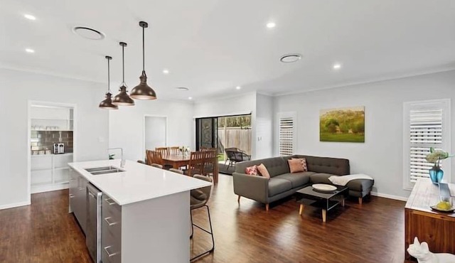 Private Mudjimba Beach Abode