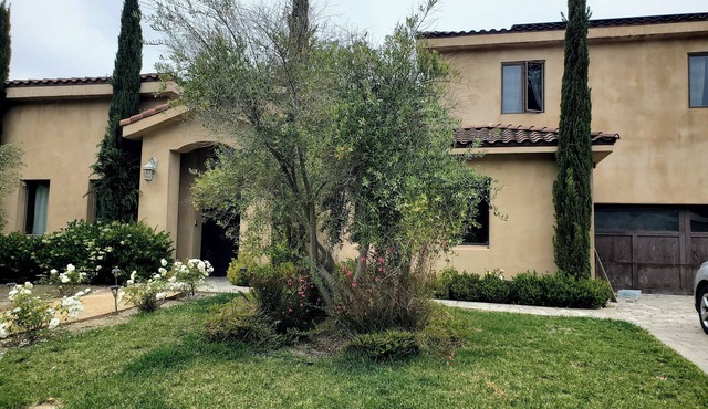 Private Newl build studio in luxury estate neighborhood of Laguna Hills