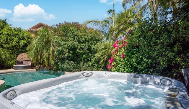 Private Oasis | Heated Pool, Spa, Firepit & Gazebo