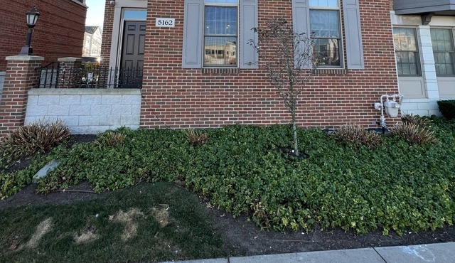 Private oasis in Levi’s Commons with a 2 car garage for private entry