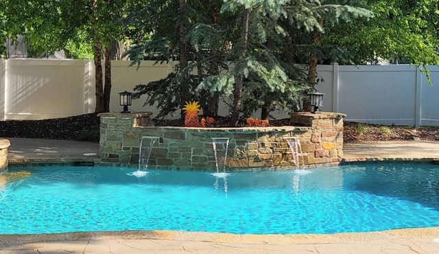 Private Oasis in Olathe