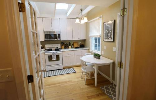 Private Oasis Ranch In Town Princeton 2BR/2B