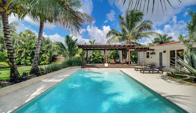 Private Oasis w/Pool: Walk to Melbourne Beach!