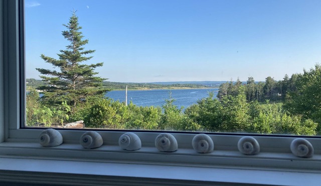 Private Oceanfront Fisherman’s Cottage