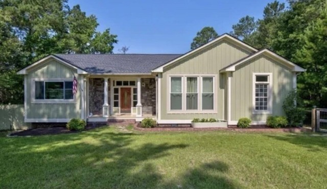 PRIVATE one bed, one bath and separate entrance at Revolving Door Ranch
