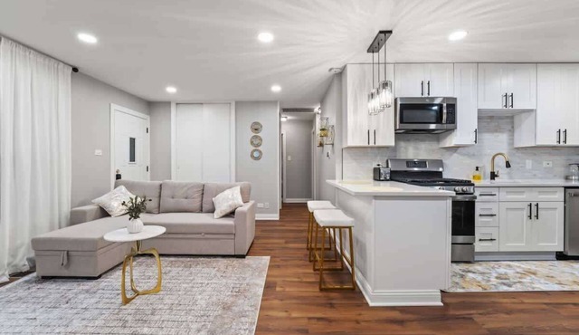 Private Patio w/BBQ Grill | LCP Collection