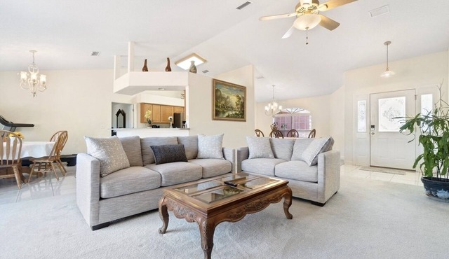 Private Pensacola Beach Getaway Near UWF & Uptown!