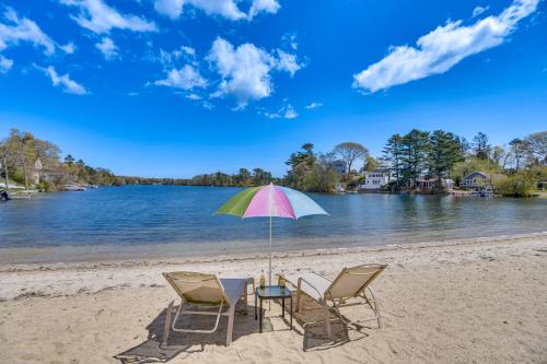 Private Pond with Beach! Family Cottage in Wareham