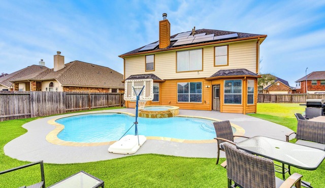 Private Pool 4BR Home for 8 Near Houston and NRG