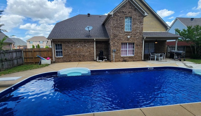 Private Pool-6 BR in Olive Branch -Near Stateline