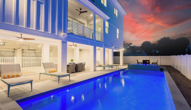 🌊Private Pool | Brand New Home | Pet Friendly | Sun Kissed Villa🌊