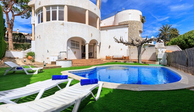 Private Pool · Barbecue · Wi-Fi · M308-086 VILLA POMER