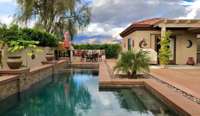 Private Pool Casita - King Bed, Mountain View, Super Private!