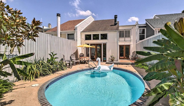 Private Pool: Charming Townhome 5 Mi to NRG!