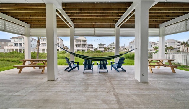 Private Pool Coming - Golf Cart - Beach Side Home