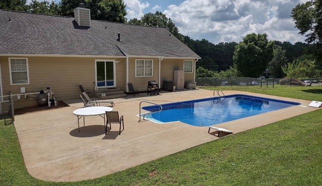Private Pool Family Vacation 4BR/4BA Home Close to 6 Flags #2726218