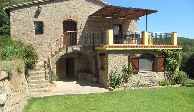 PRIVATE POOL, FREE WIFI, IDEAL FOR FAMILIES, ANIMALS, NATURE