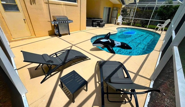 Private Pool Game Room Near Disney