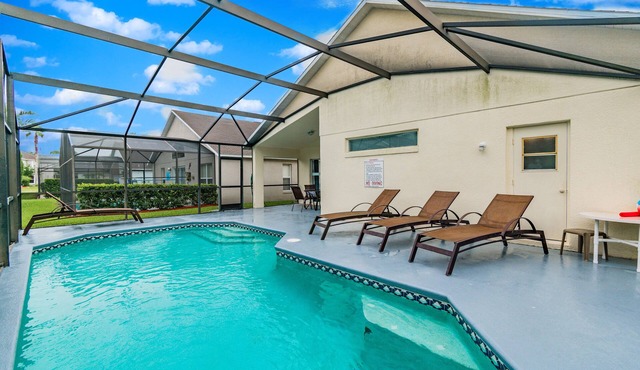 Private Pool & Game room 4BD/2BA Disney Area