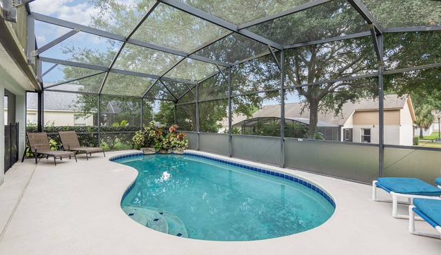 Private Pool & Games Room, Minutes to Disney, golf, shopping and more!