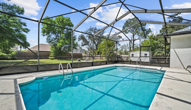 Private Pool Home on the East End of PCB – Minutes to the Beach