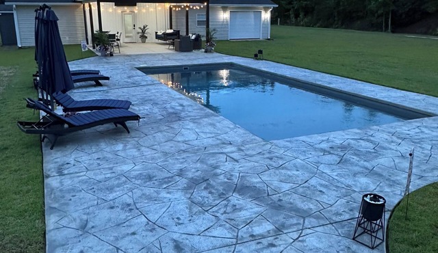 Private Pool house in Mullins
