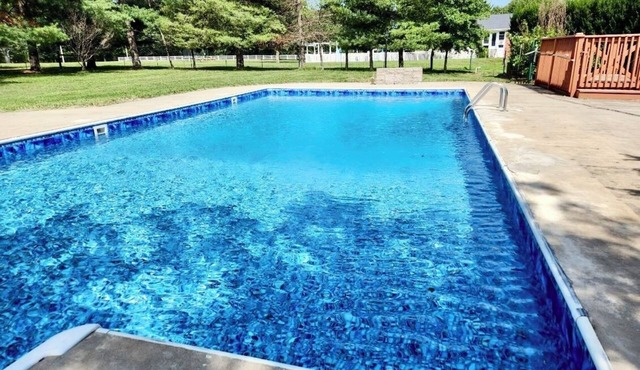 Private Pool @ Majestic Oaks, Large House, Air Hockey, Cornhole, Firepit, KingBd