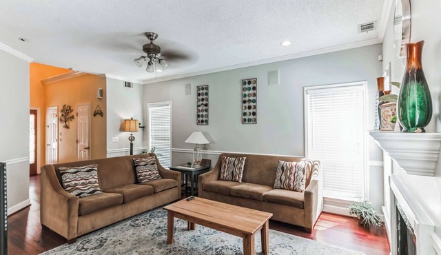 Private Pool, Mins to Savannah-Peachy Pied-à-Terre