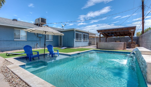 PRIVATE POOL - NEW EVERYTHING! Be our guest!
