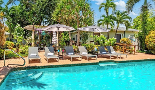 Private Pool Oasis: 4 Beach Cottages for Families