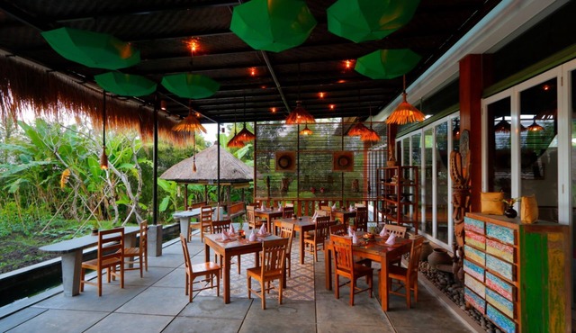 Private Pool, One Bedroom Villa Rice Field View near Ubud