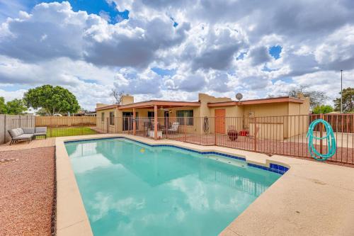 Private Pool & Patio: Home Near Mesa Arts Center!